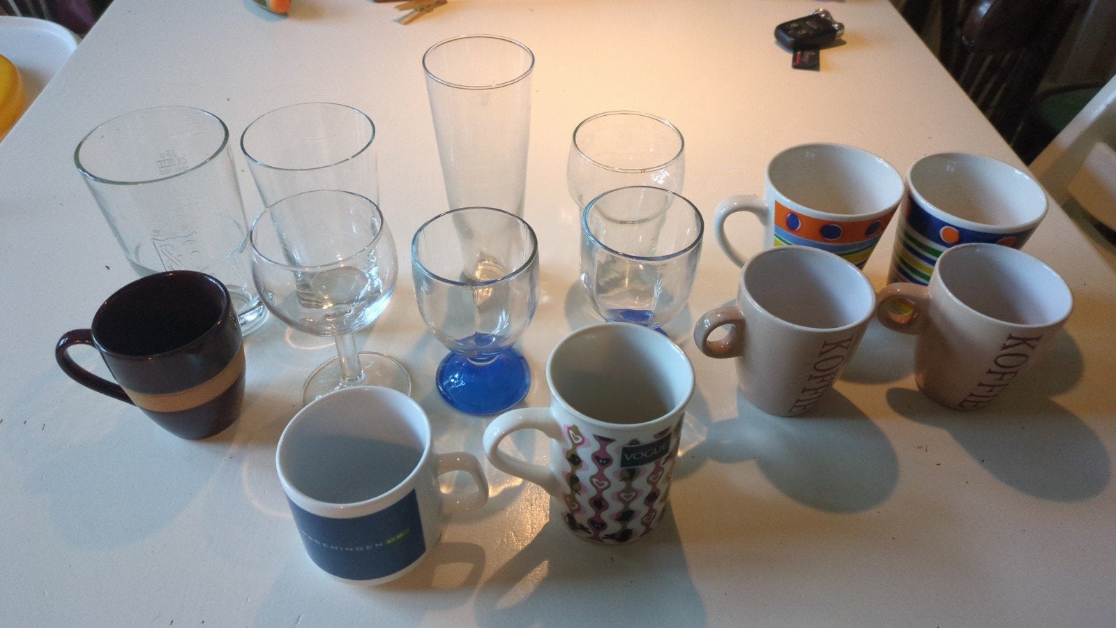 Glazen, kopjes en theepot gratis, Ophalen, Glas of Glazen, Gebruikt, Glas