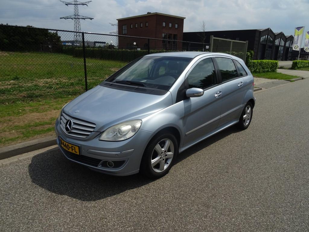 Mercedes-Benz B-klasse 170, Auto's, Voorwielaandrijving, 15 km/l, Gebruikt, 4 cilinders