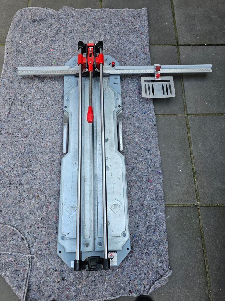 Rubi Tegelsnijder TX-900 zo goed als nieuw, Doe-het-zelf en Verbouw, Gereedschap | Handgereedschap, Ophalen, Gebruikt
