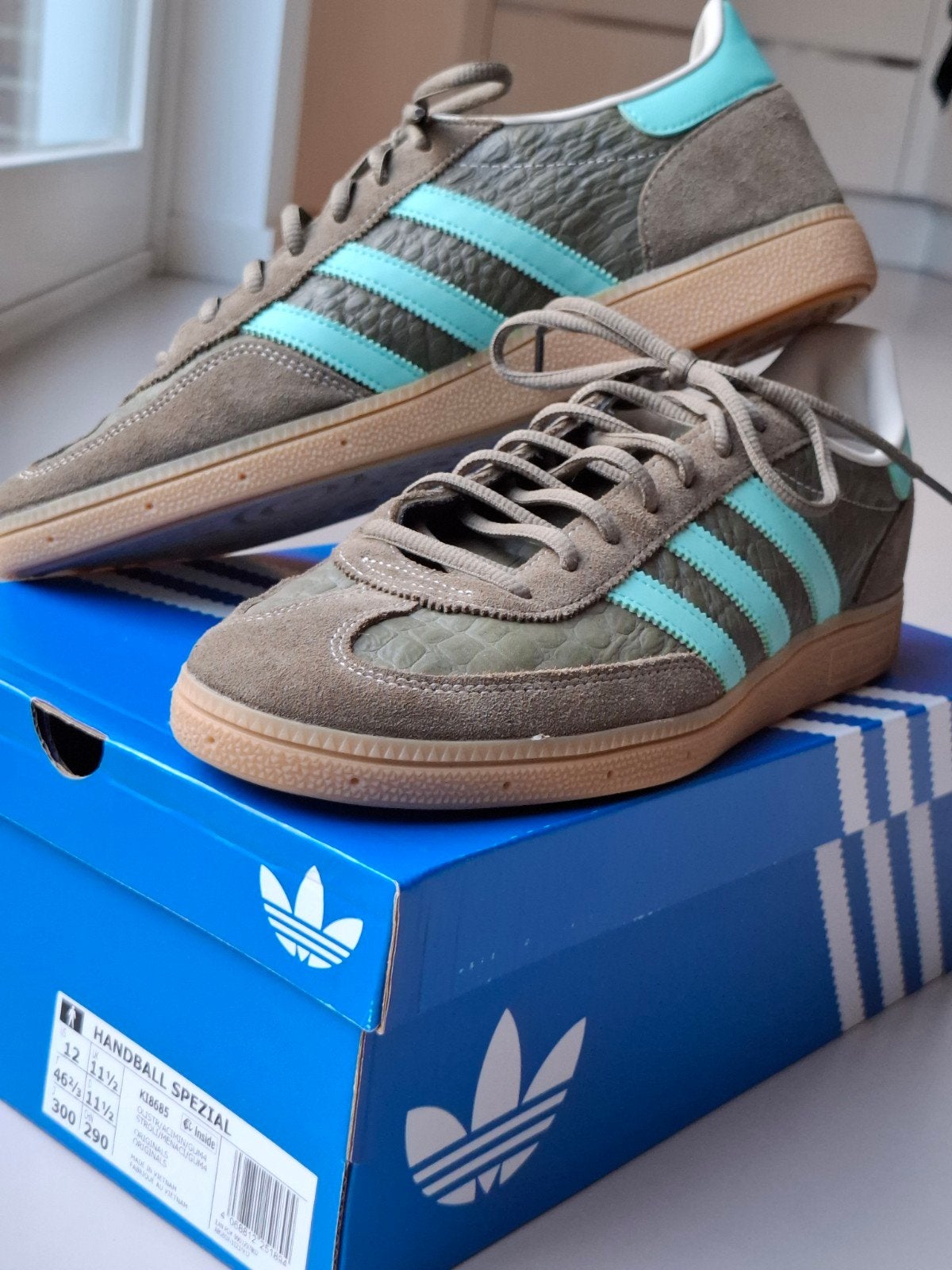 Adidas Handball Spezial Schoen - Zo goed als nieuw, Overige kleuren, Ophalen of Verzenden, Adidas Originals, Sneakers of Gympen
