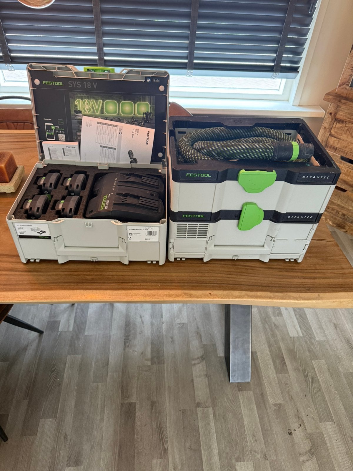 accu stofzuiger festool, Doe-het-zelf en Verbouw, Gereedschap | Handgereedschap, Ophalen of Verzenden, Zo goed als nieuw