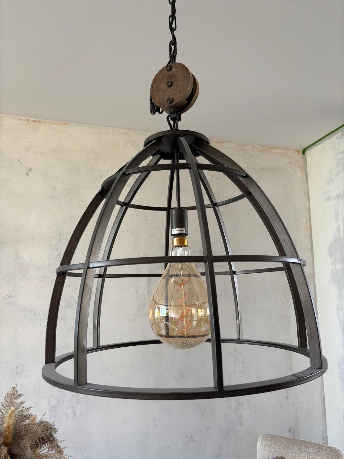Industriële Hornbach Hanglamp, Ophalen