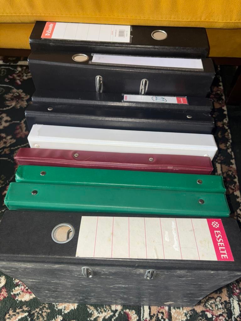9 mappen, Ophalen of Verzenden