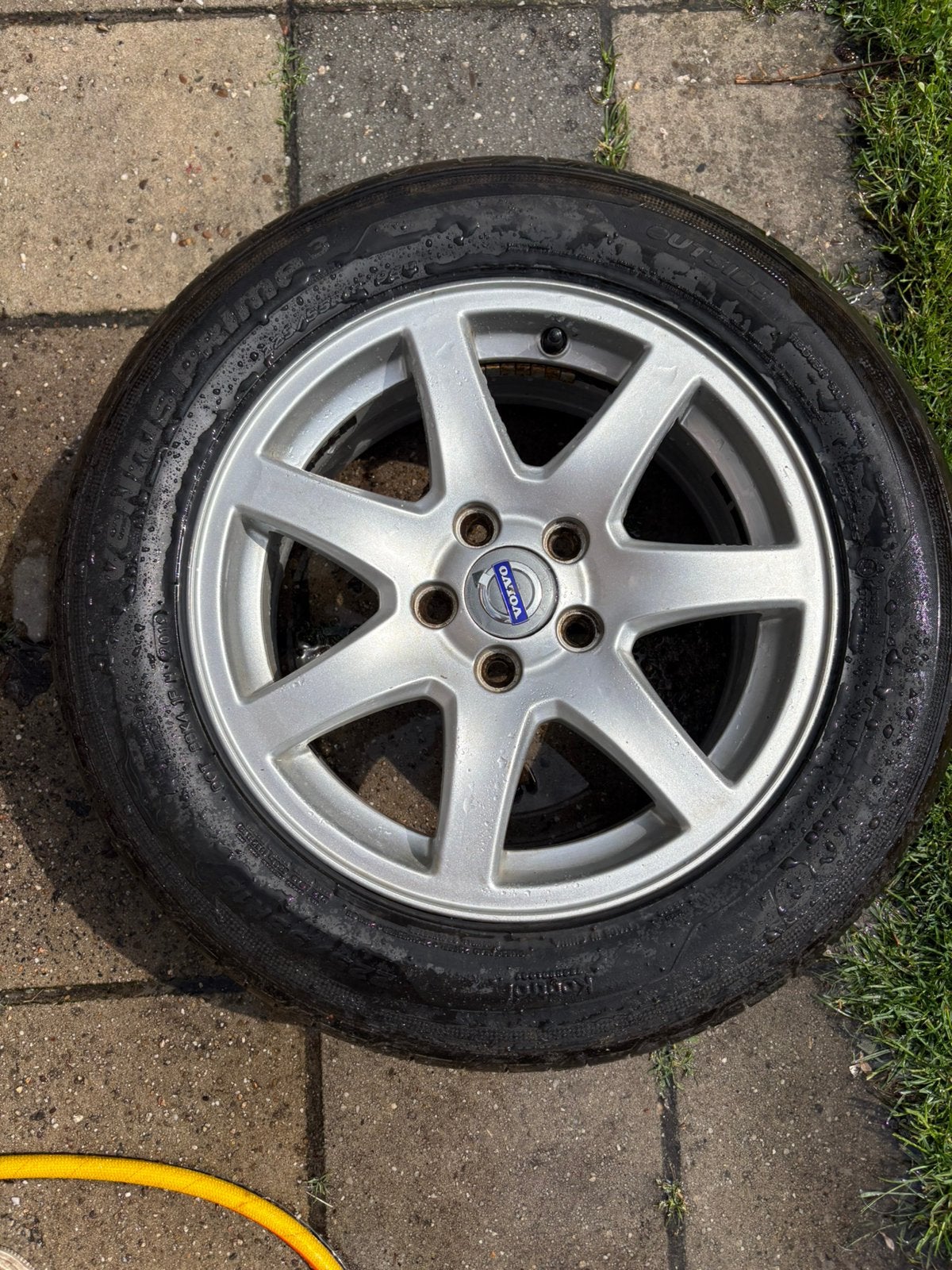 Volvo velgen met goede banden 225/55R16, 16 inch, Ophalen of Verzenden, Band(en), Zomerbanden