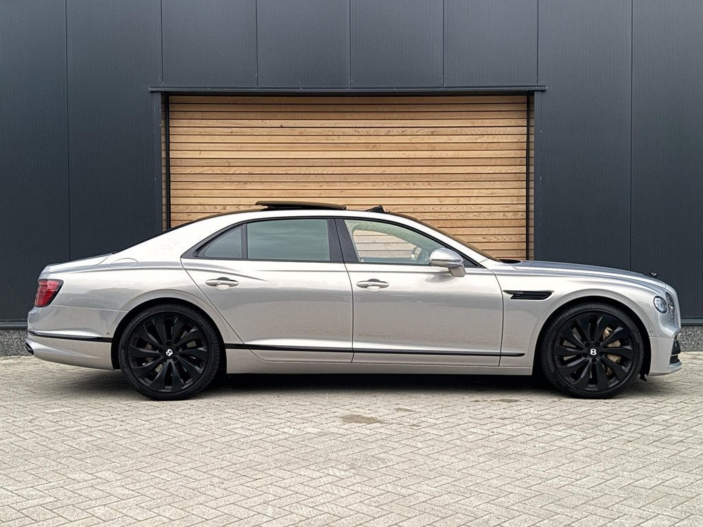 Bentley Flying Spur 4.0 V8 First Edition 4W-Besturing | Mass, Auto's, Bentley, Automaat, Gebruikt, Verblindingsvrij grootlicht