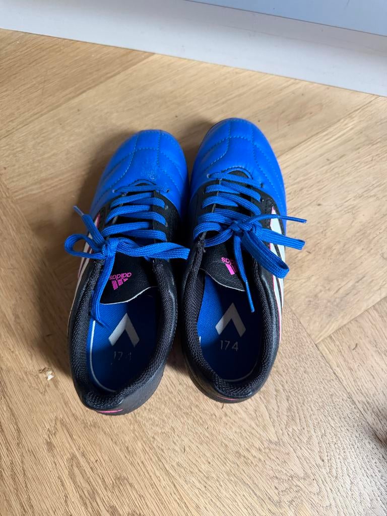 Adidas Voetbalschoenen Maat 33 - Blauw/Zwart, Ophalen, Gebruikt, Schoenen