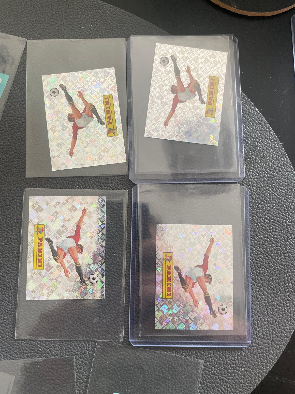 Panini Voetbalplaatjes - Zeldzame Glanzende Editie, Ophalen of Verzenden, Zo goed als nieuw, Overige sporten, Spelerskaart