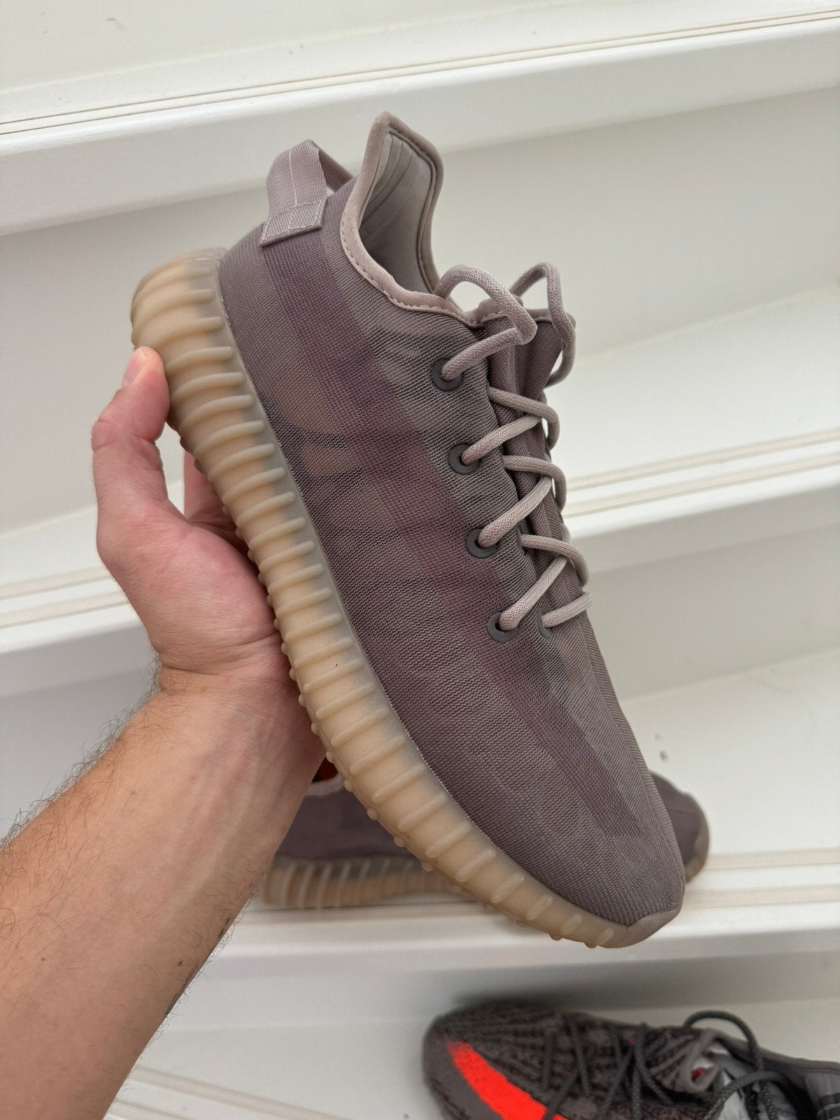 YEEZY BOOST 350 v2 MONO MIST MAAT 44 | Yeezy Mono Mist, Kleding | Heren, Schoenen, Overige kleuren, Ophalen of Verzenden, Sneakers of Gympen