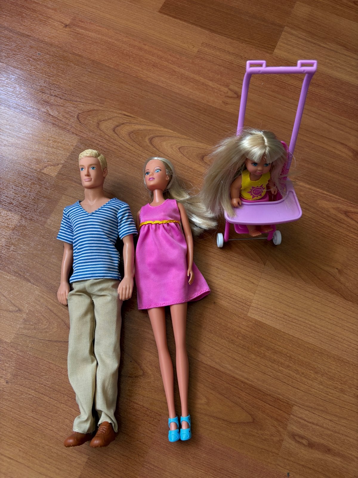 Barbie familie: Ken, zwangere Barbie en baby's, Ophalen, Gebruikt, Barbie
