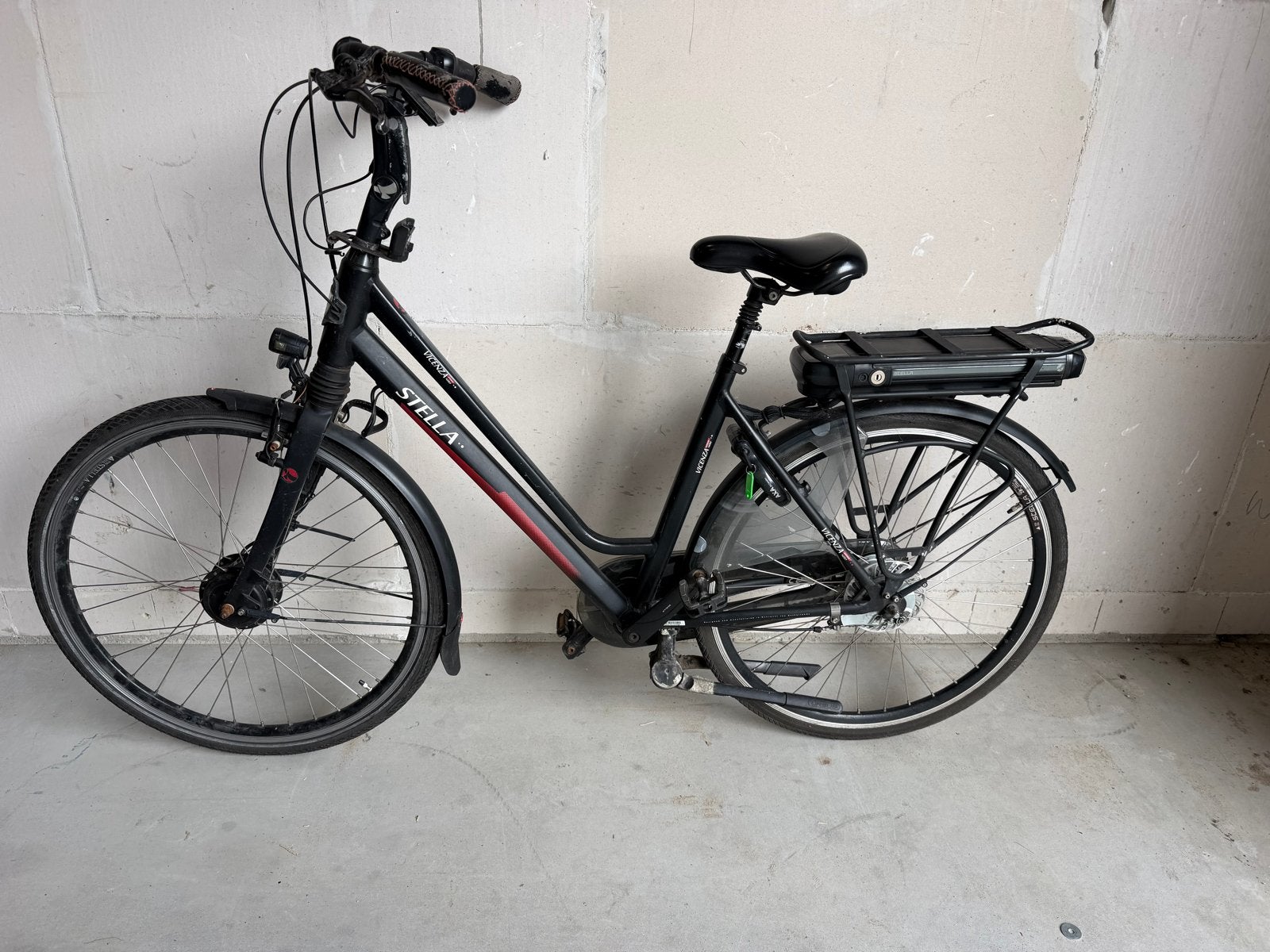 Stella Vicenza Nero e-bike - opknapper (2 stuks beschikbaar), 51 tot 55 cm, Ophalen, Gebruikt, Overige merken
