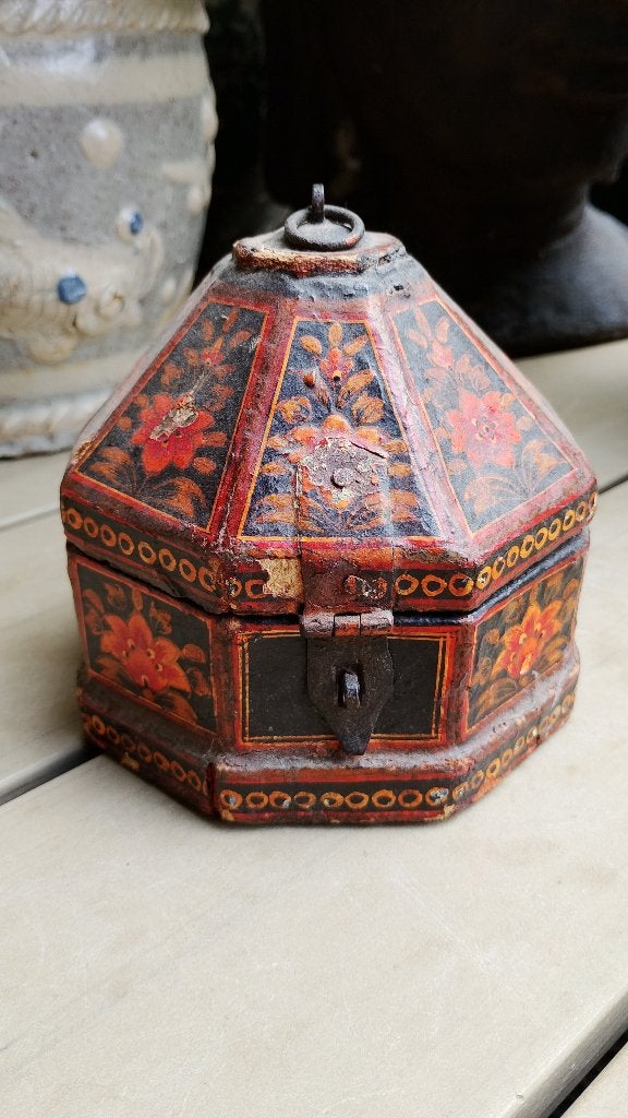 Antieke Indiase Mughal papier mache huwelijk sieradendoosje, Ophalen of Verzenden