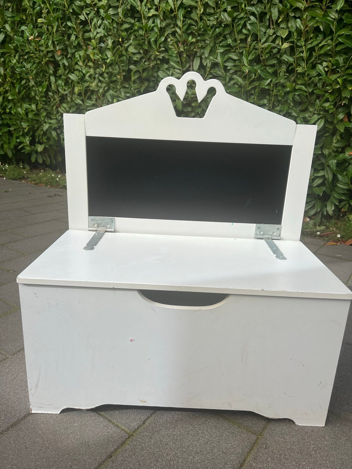 Witte speelgoedkist met krijtbord en kroon, Kinderen en Baby's, Ophalen, Gebruikt, Kast
