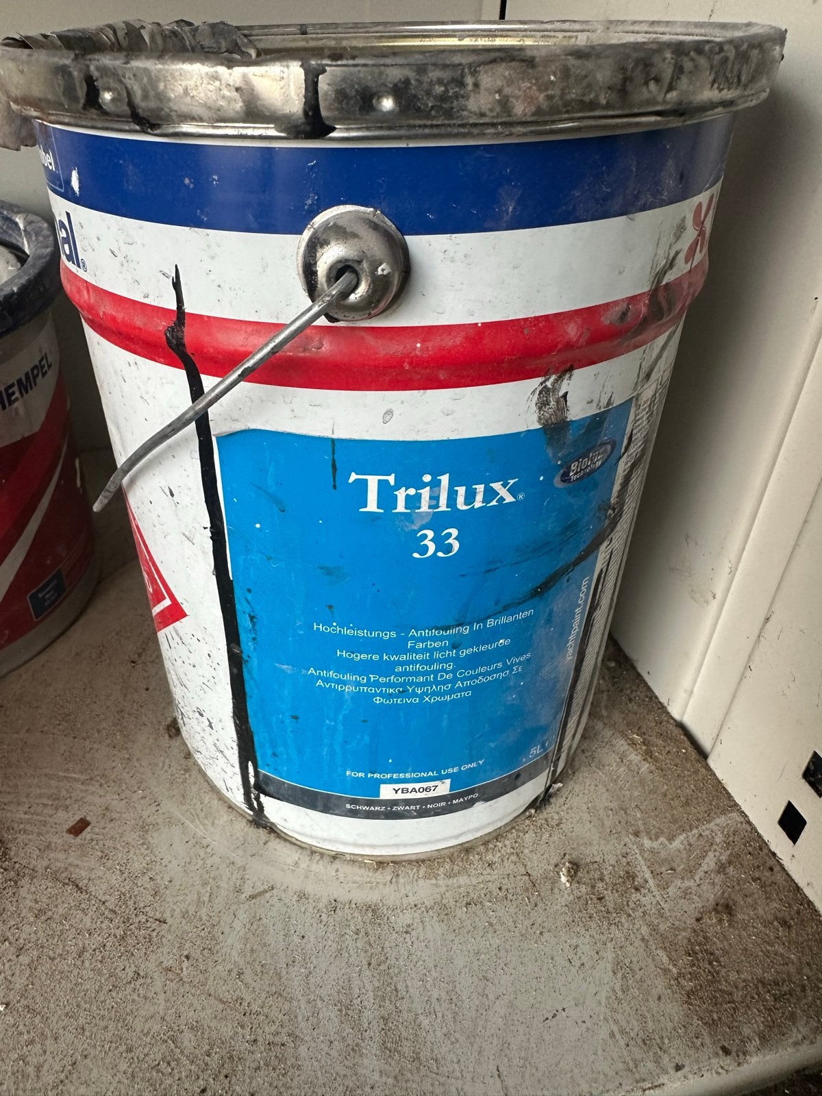Ongeopende Trilux 33 antifouling verf, zwart, 5 liter, 5 tot 10 liter, Zwart, Nieuw, Ophalen of Verzenden