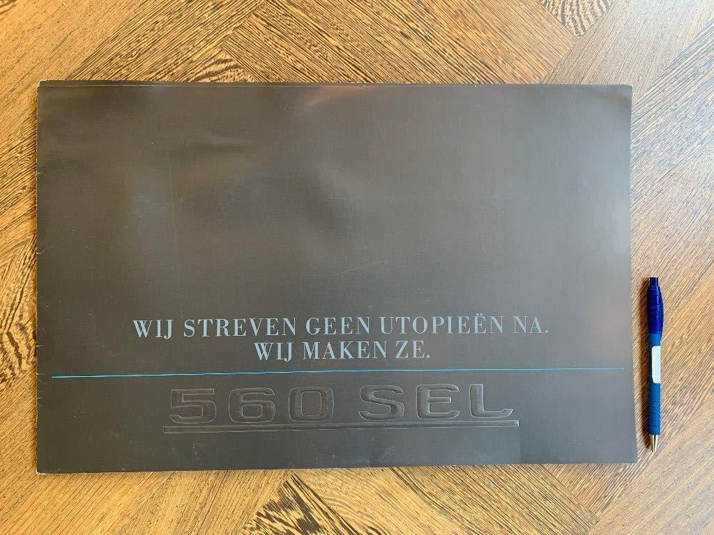 Grote Nederlandse zeldzame map Mercedes-Benz 560 SEL 1985, Zo goed als nieuw, Mercedes-Benz, Mercedes, Ophalen of Verzenden