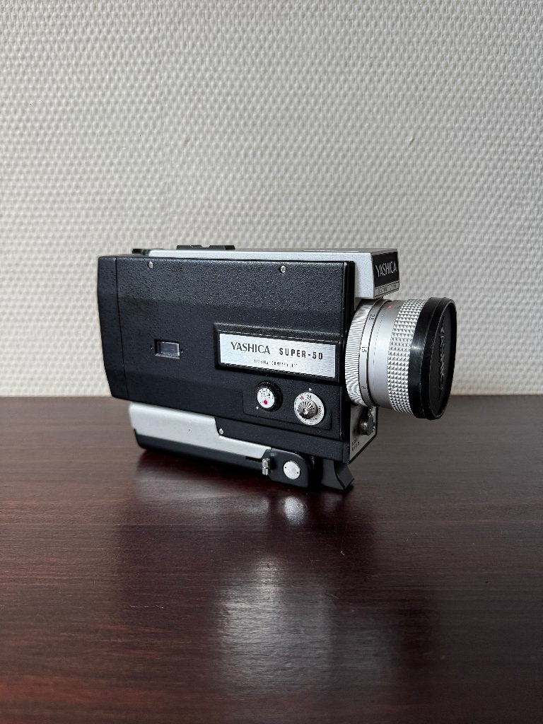 Yashica Super-50 Analoge Videocamera, Goede Staat, Ophalen of Verzenden, 8mm, Camera