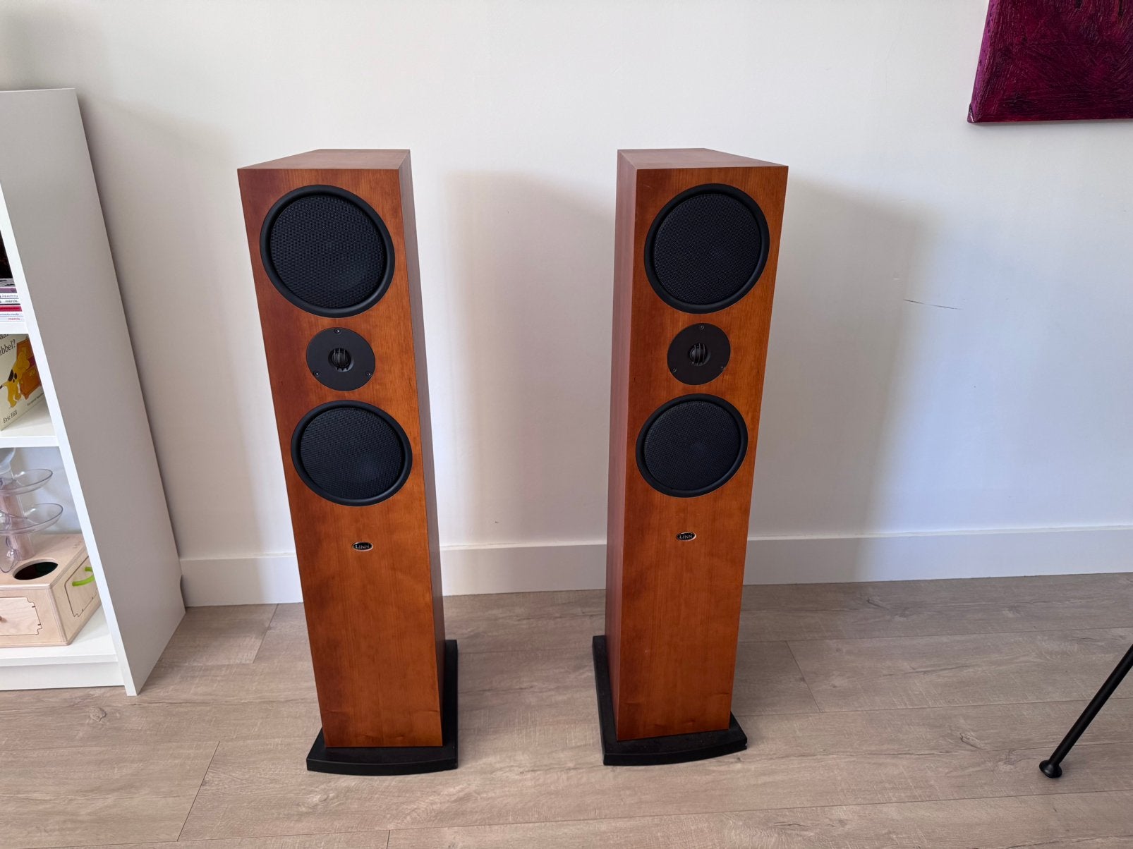 Linn Ninka luidsprekers (kersen hout), Vloerstaande luidspreker, Gebruikt, 60 tot 120 watt, Geschikt voor surround/home cinema