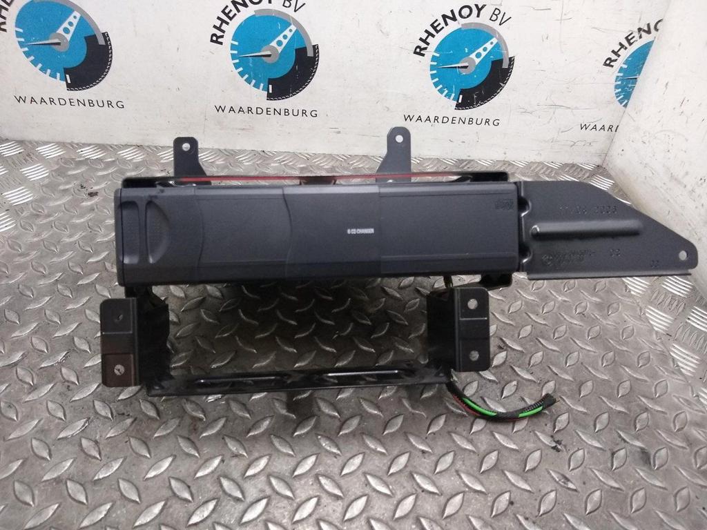 BMW 3 SERIES 318i High Executive RADIO 2006, Ophalen of Verzenden, Gebruikt, Stiba lid