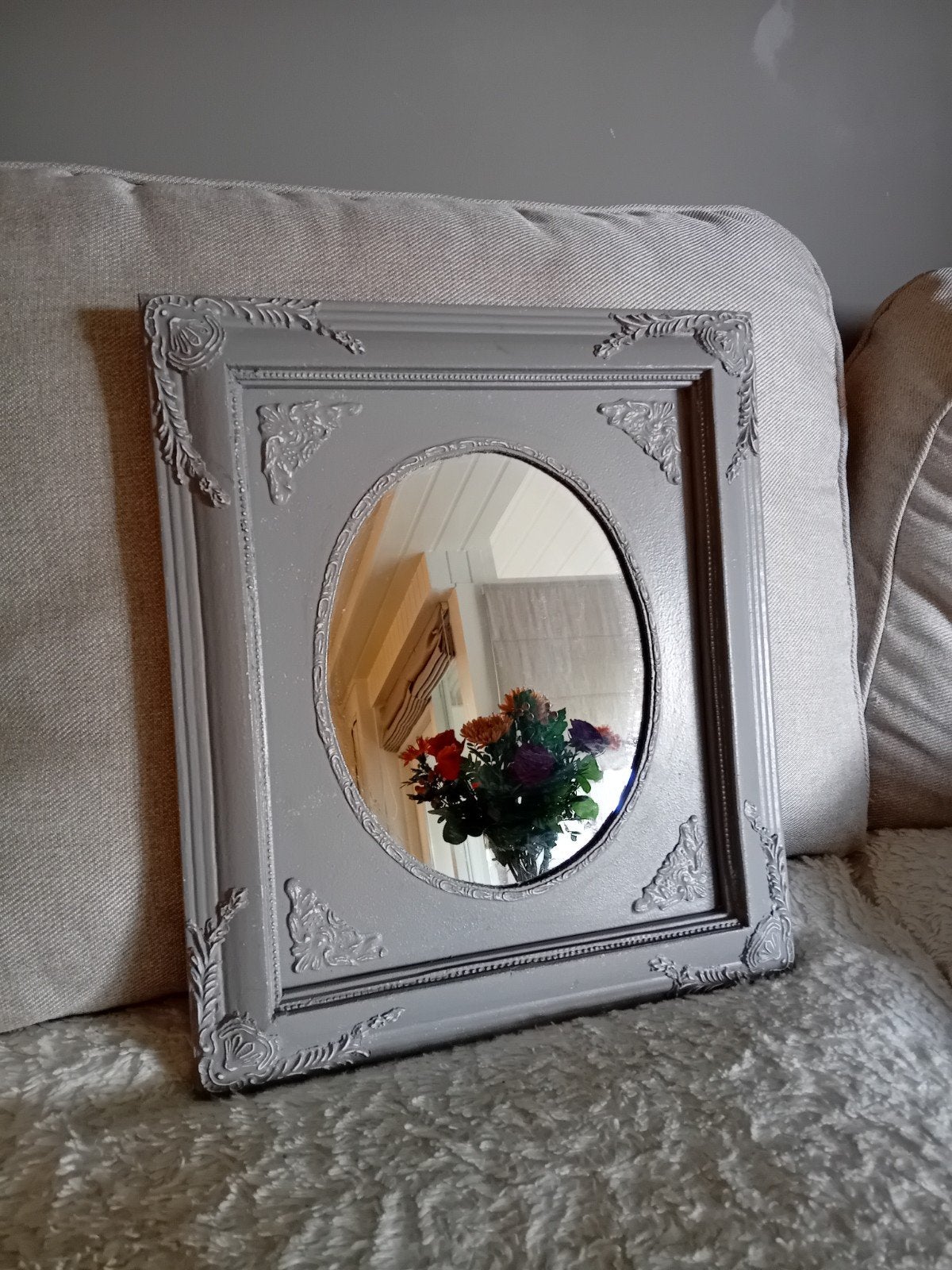 Brocante spiegel met mooie details, Huis en Inrichting, Ophalen, Zo goed als nieuw, Rechthoekig, Minder dan 100 cm