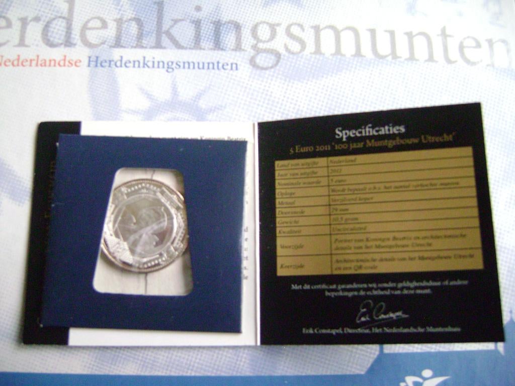 Het 100 jaar Muntgebouw Vijfje van Het Nederlandse Munthuis, Postzegels en Munten, Ophalen of Verzenden, Koningin Beatrix, Euro's