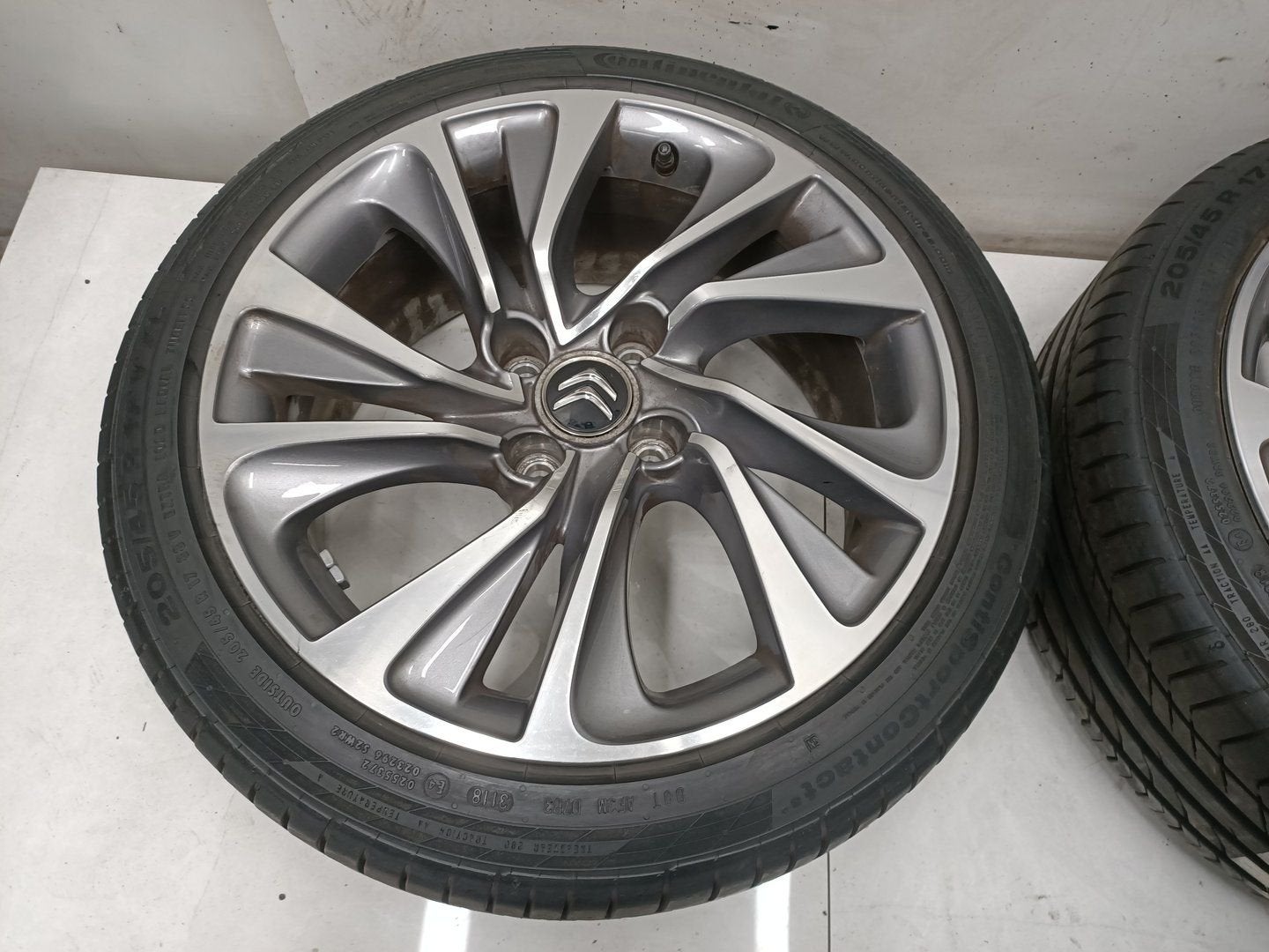 Citroen Ds3 velgen 17"inch lichtmeel velgen  4x108, Gebruikt, -, -, Banden en Velgen