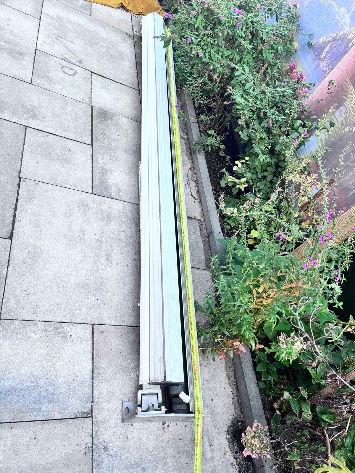 Rolluik onderlat met motor, 250 cm breed, Doe-het-zelf en Verbouw, Rolluiken, Ophalen, Gebruikt, Overige kleuren, 200 cm of meer