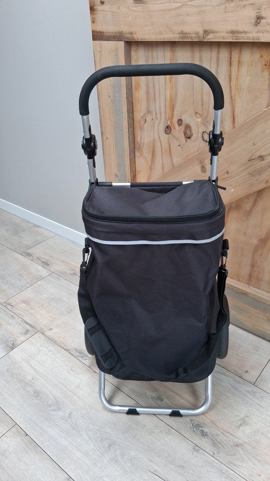 Topmove trolley, Huis en Inrichting, Ophalen, Zo goed als nieuw, Rvs of Chroom