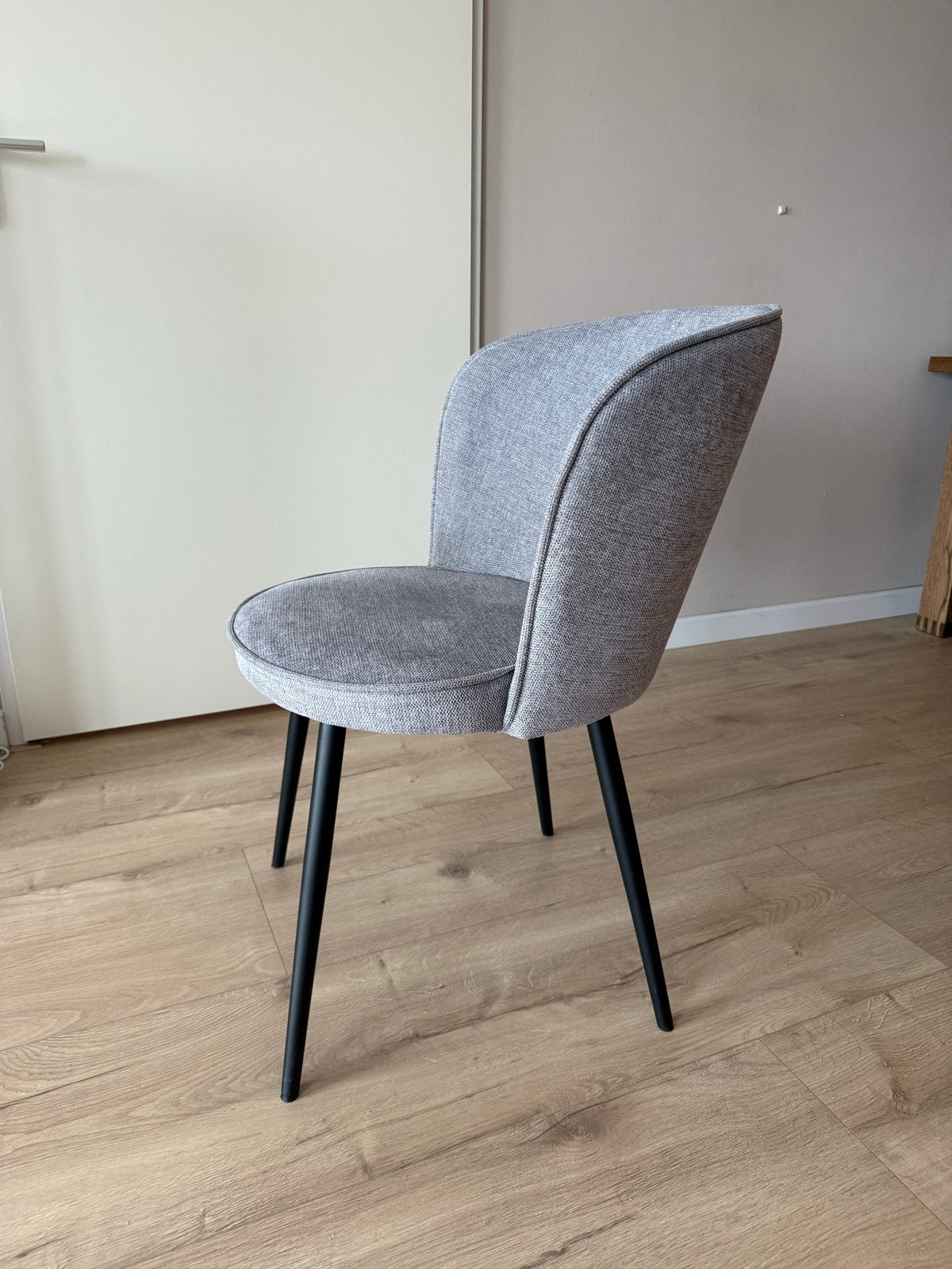 Foto 5 van 4 JYSK RISSKOV eetkamerstoelen - Grijs