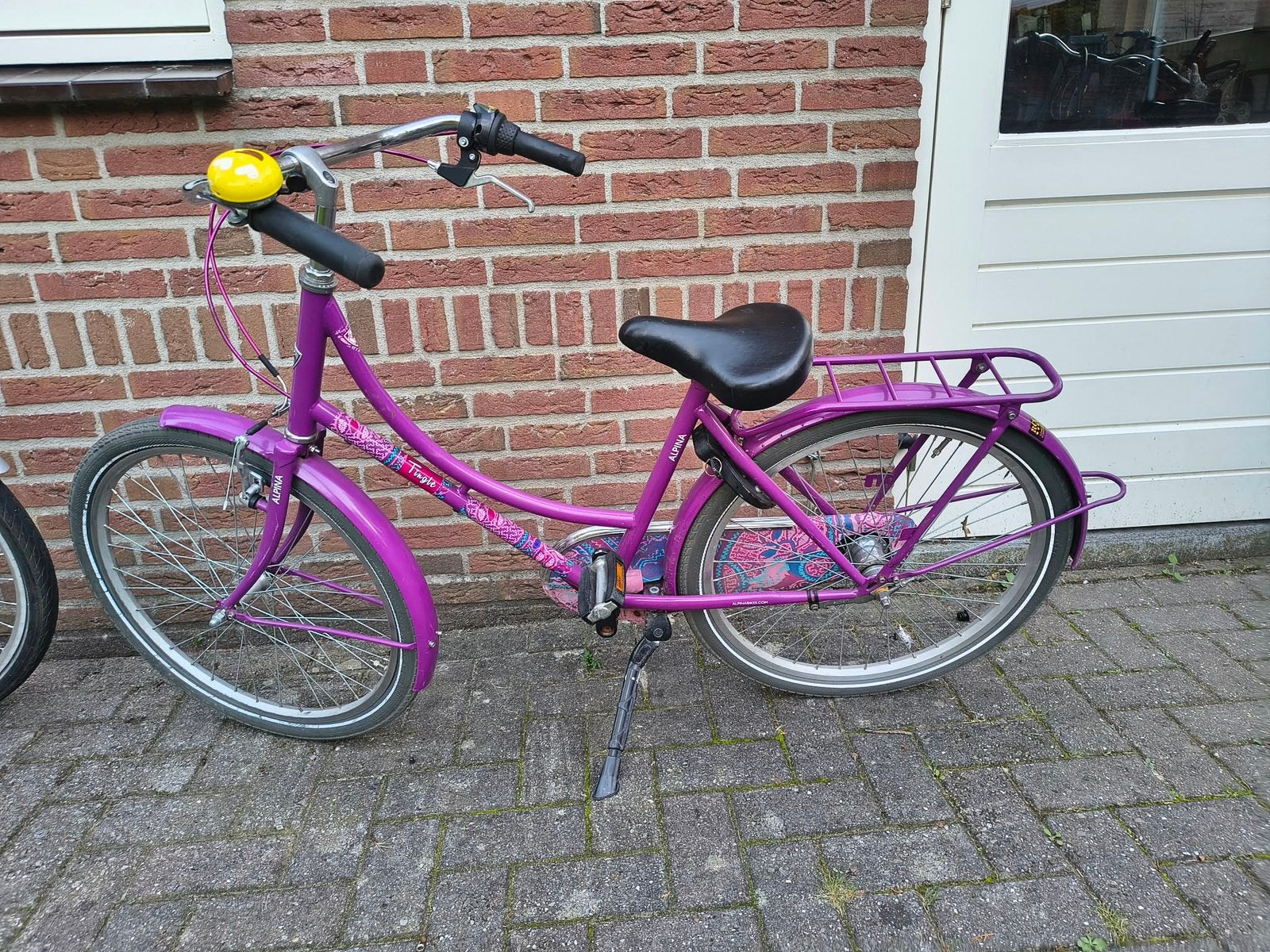 alpina meisjesfiets met versnellingen. Opoe fiets, Ophalen, Zo goed als nieuw, 24 inch, Versnellingen