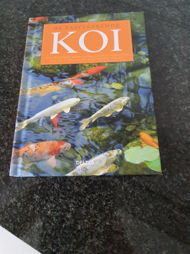 Nieuw boek de fasinerende koi, Ophalen, Nieuw