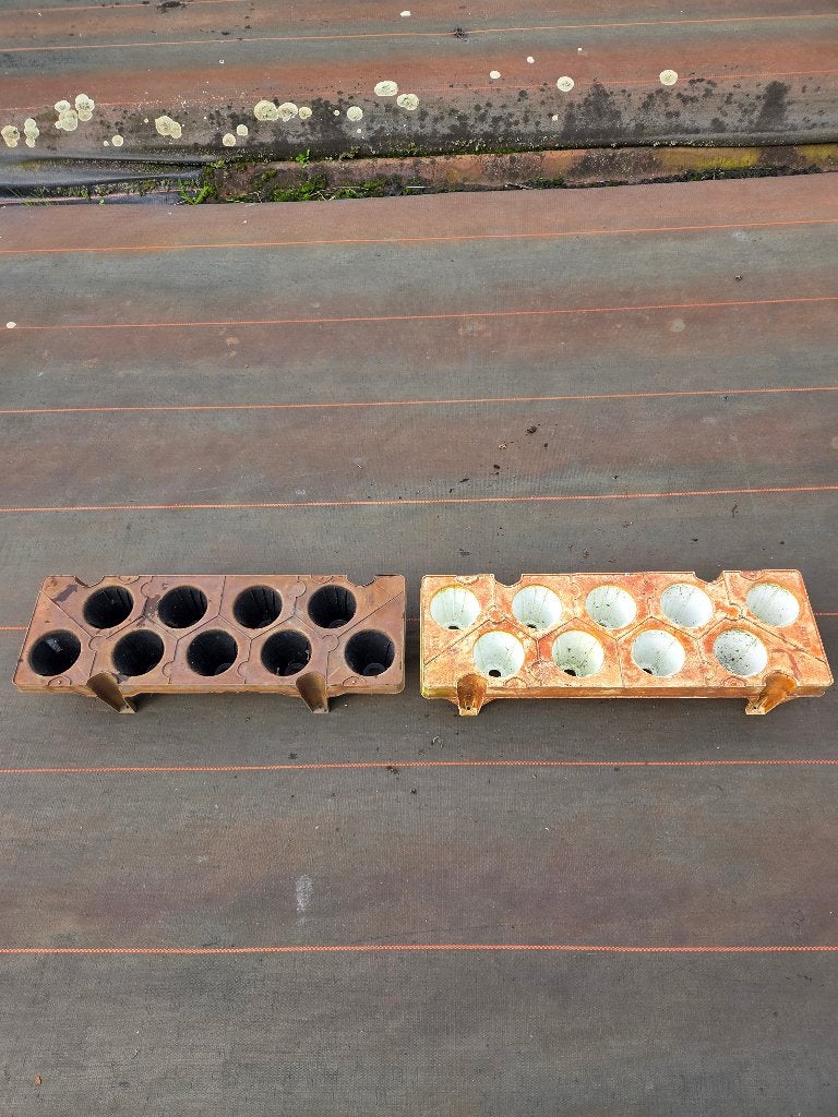 Bato aardbeien trays, Ophalen