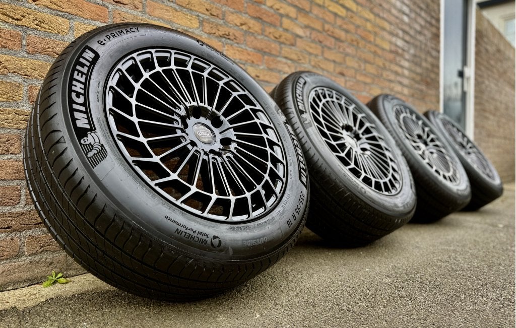Ford Transit Custom VW T8 velgen 18 inch met banden zwart, Niet ingevuld, 18 inch, Bestelwagen, Banden en Velgen