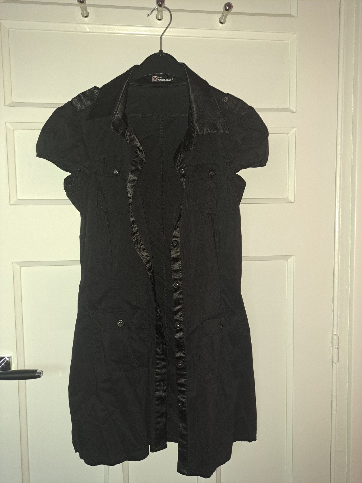 Zwarte jurk coolcat met knopen, Zwart, Ophalen of Verzenden, Coolcat, Maat 36 (S)