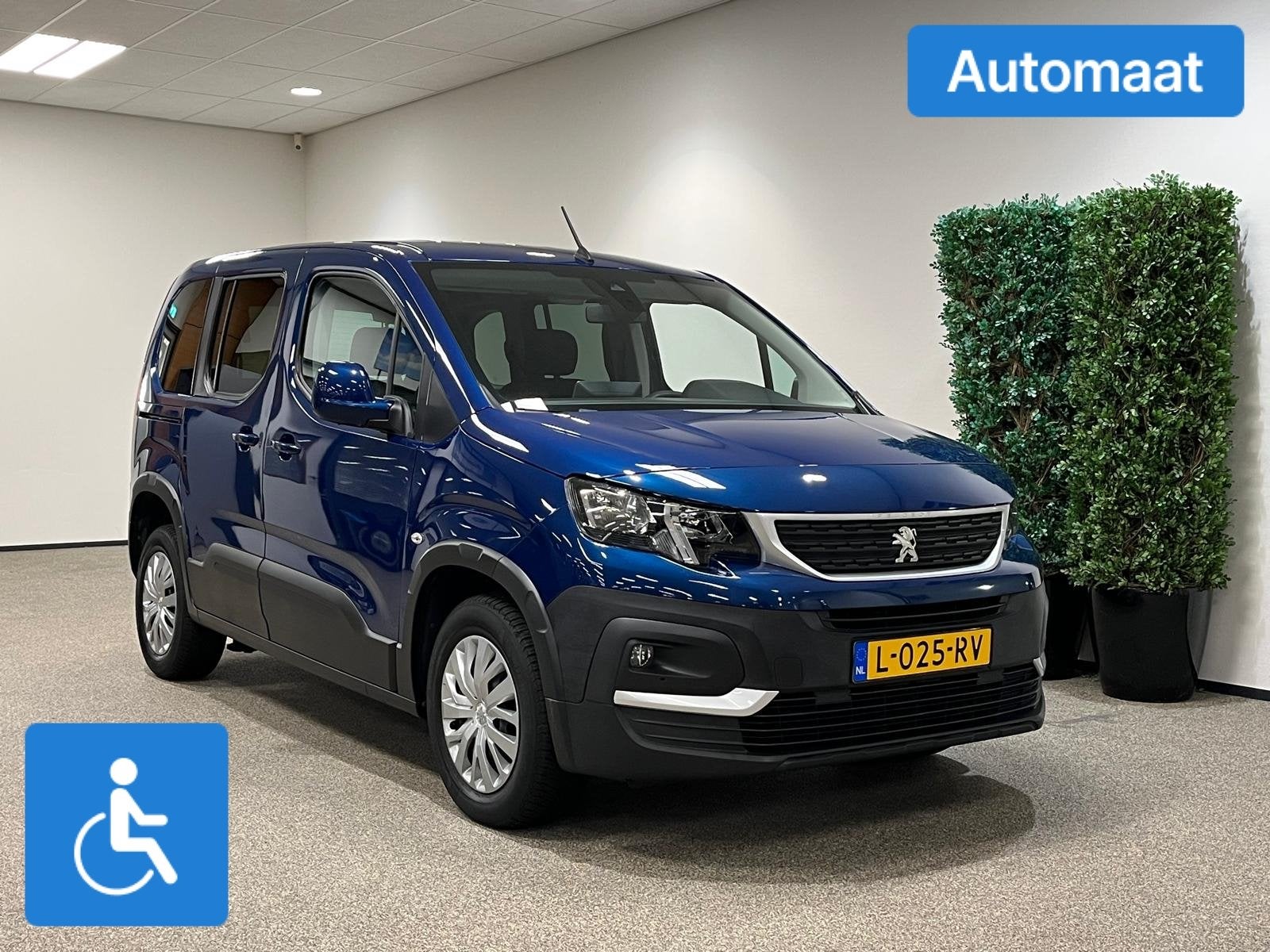 Peugeot Rifter L1 Rolstoelauto Automaat, Auto's, 12 maanden, Stof, Gebruikt, 14 km/l