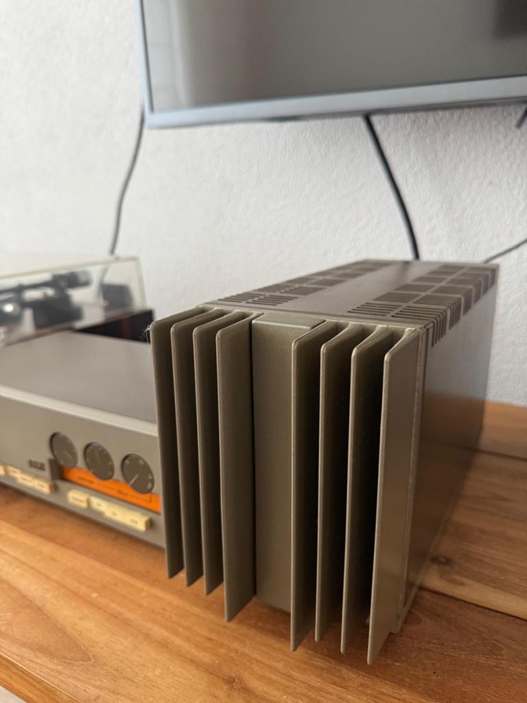 Quad 303 amplifier, Ophalen, Zo goed als nieuw, Overige merken