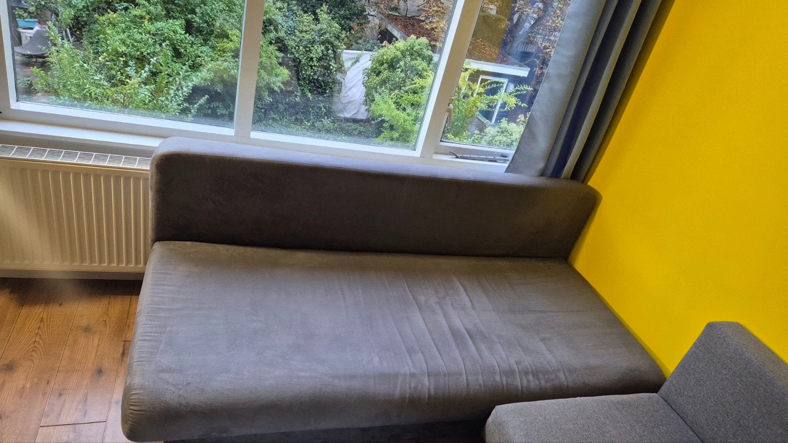 Folding 3-seat couch-bed with built-in storage, Ophalen, Gebruikt, 90 cm, Twijfelaar