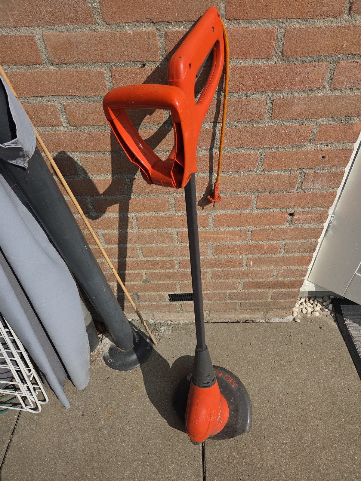 Flymo MET250 elektrische grastrimmer + 2 extra spoelen, Tuin en Terras, Grastrimmers, Ophalen, Gebruikt, Elektrisch