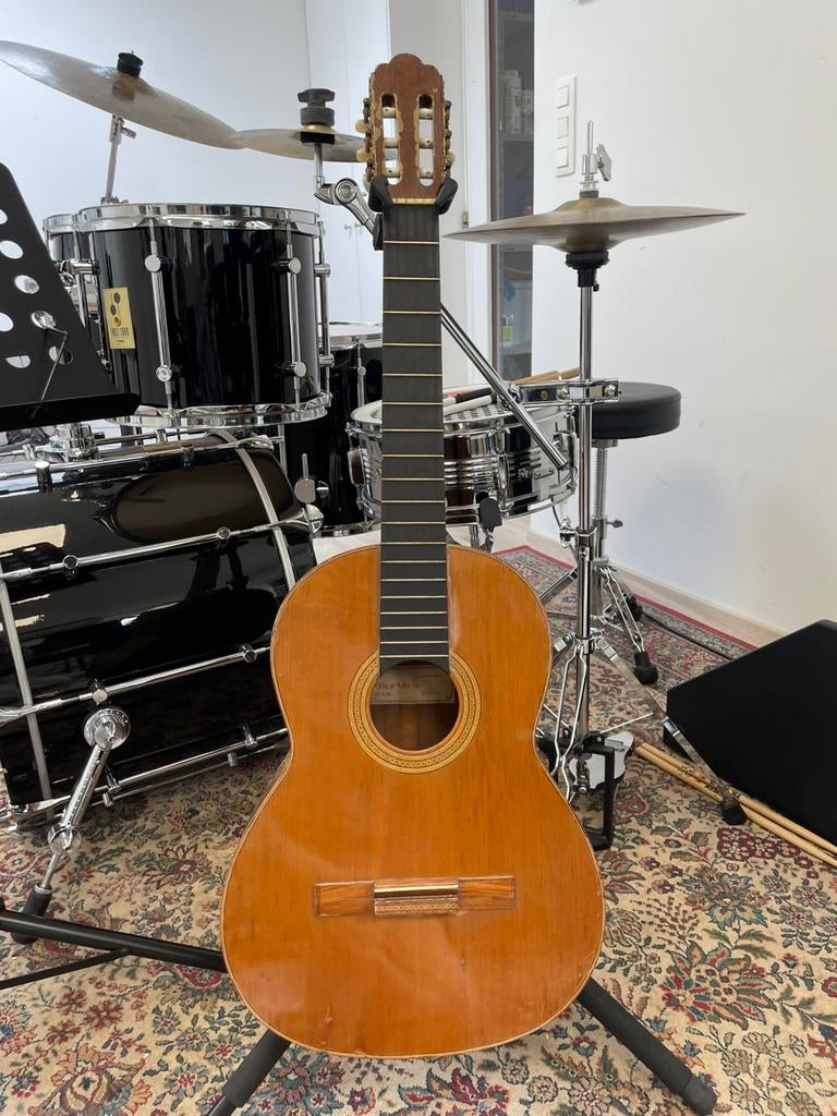 Klassieke gitaar Taurus 52, Muziek en Instrumenten, Snaarinstrumenten | Gitaren | Akoestisch, Ophalen, Gebruikt, Klassieke of Spaanse gitaar