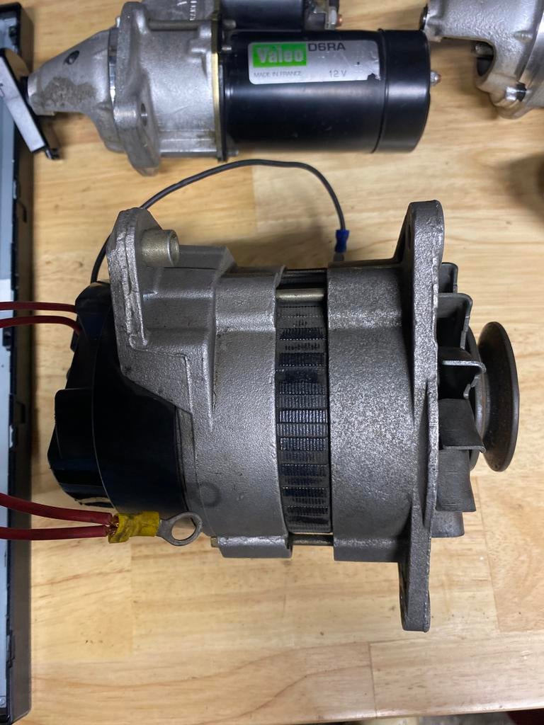 Dynamo bosch 9 124 476 035 nieuw, Ophalen of Verzenden, Nieuw