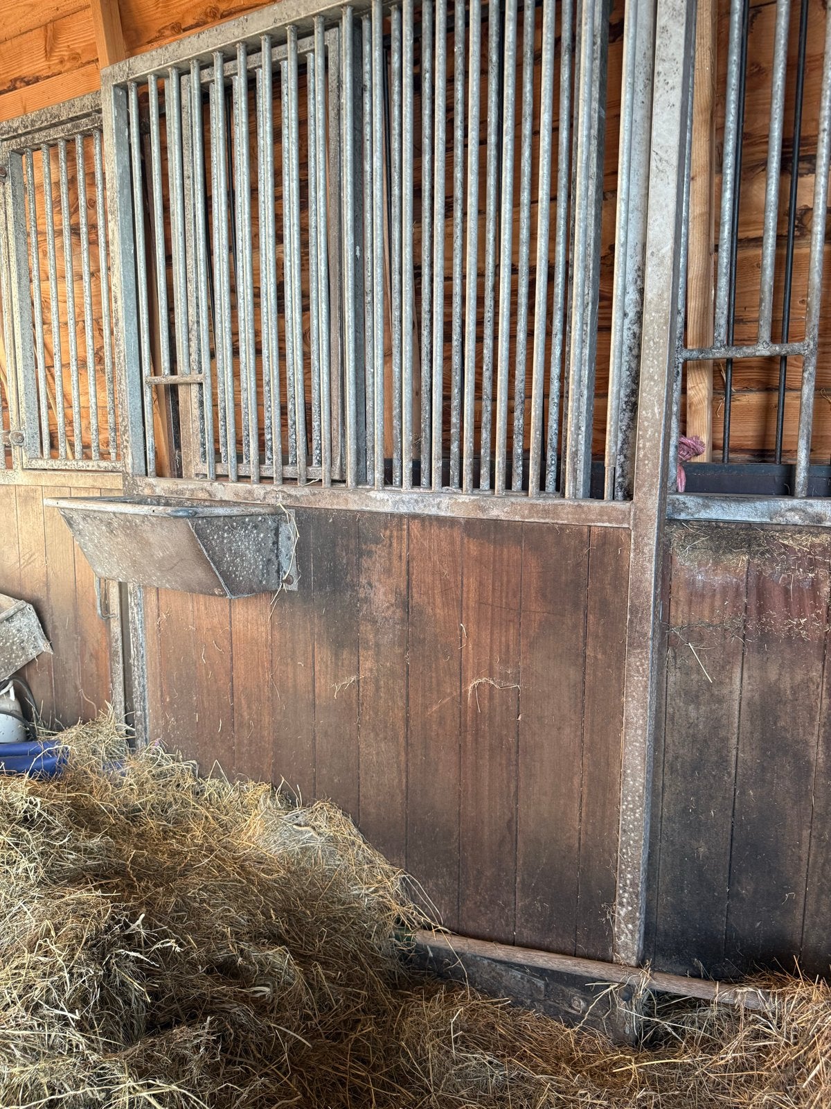 Voorwand paardenstallen, Dieren en Toebehoren, Ophalen of Verzenden, Overige soorten