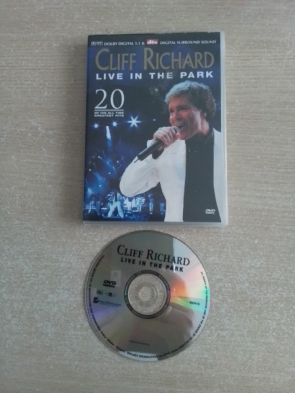 Muziek Cliff Richard Live In The Park, Alle leeftijden, Ophalen of Verzenden, Concert