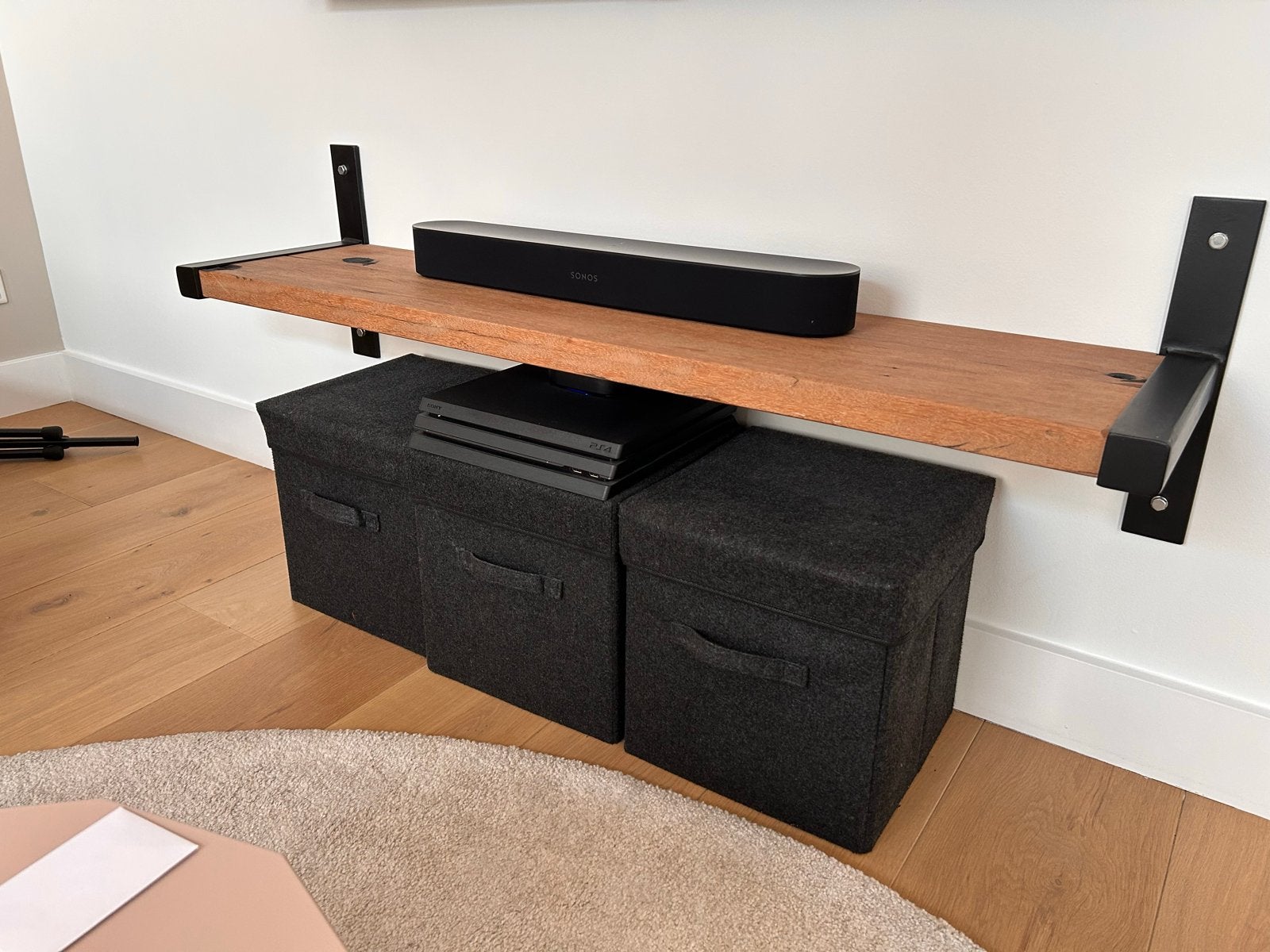 TV wand plank, Ophalen, 25 tot 50 mm, Zo goed als nieuw, Plank