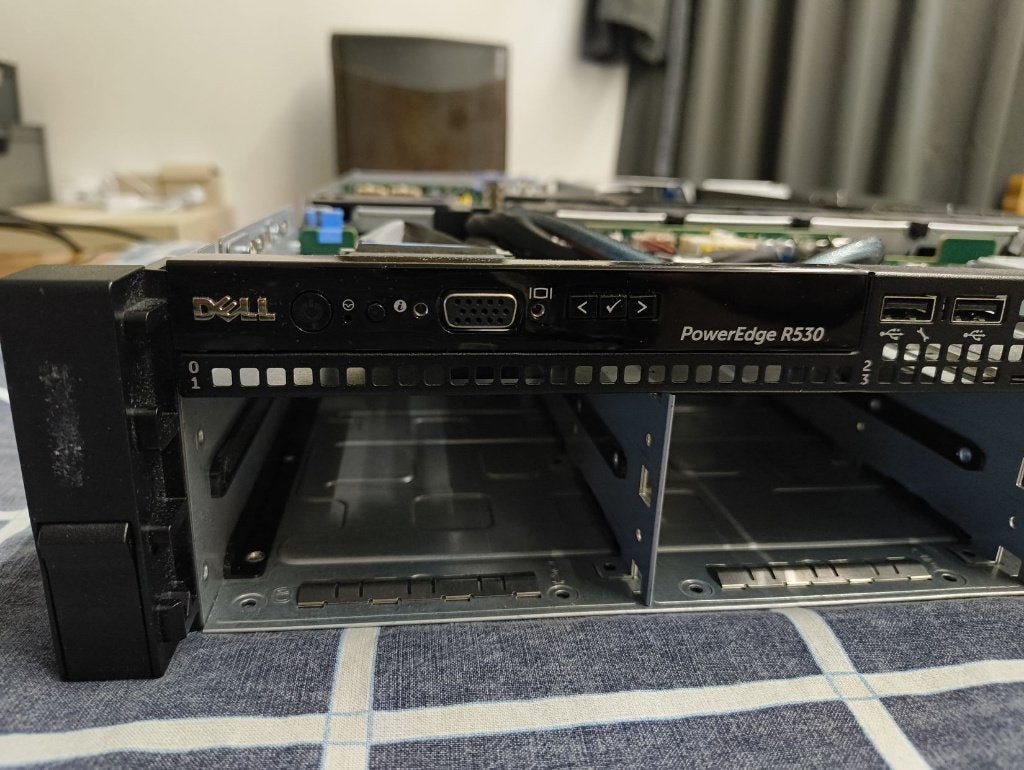 Dell PowerEdge R530, Computers en Software, Servers, Ophalen, Gebruikt, 64 GB, 2 tot 3 Ghz