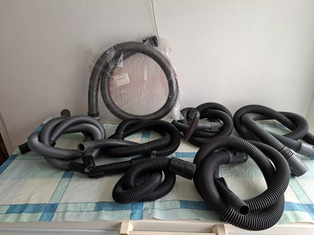 Philips, Bosch, AEG, Siemens Electrolus stofzuiger slangen, Ophalen of Verzenden, Zo goed als nieuw