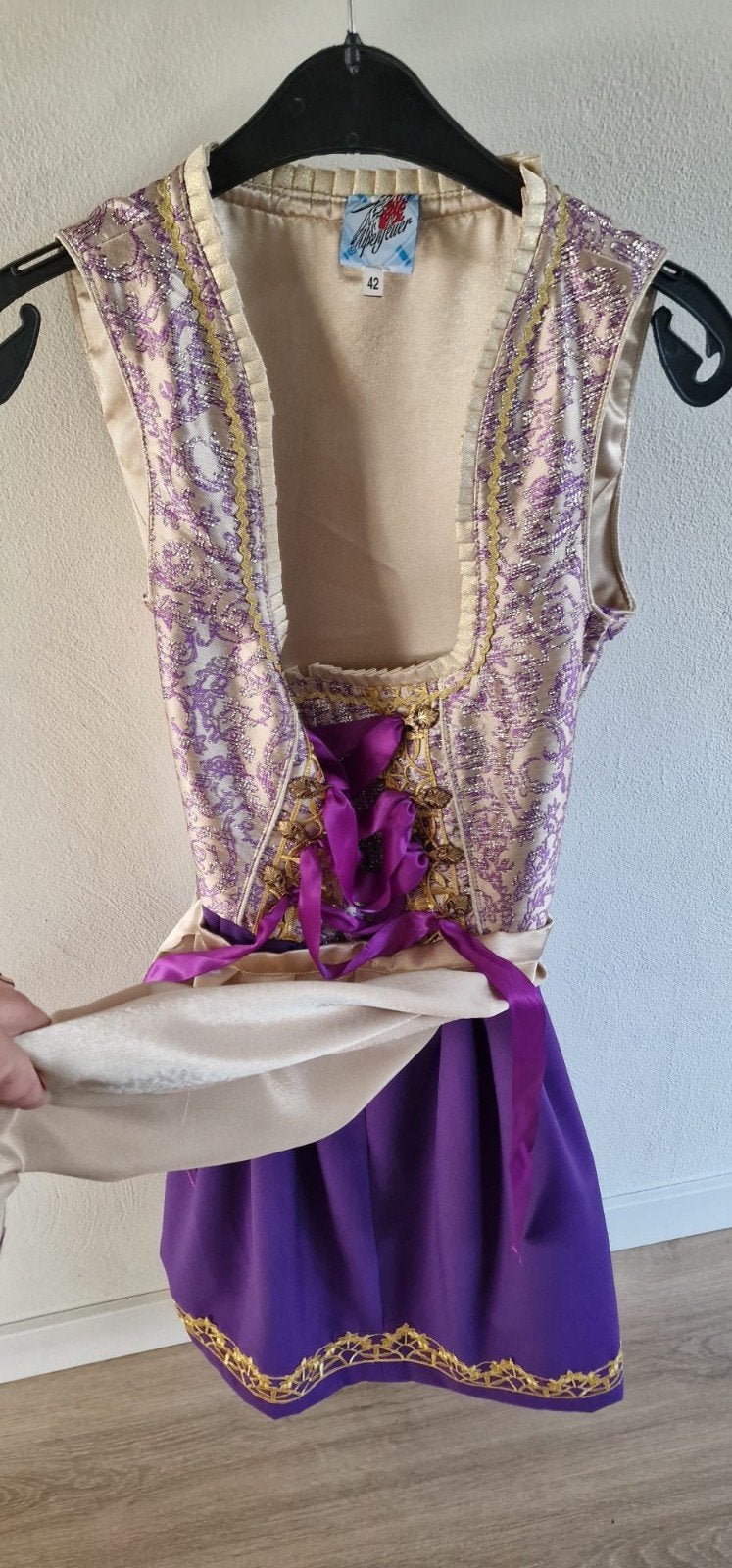 Originele Dirndl Maat 42 - Slechts één keer gedragen, Kleding | Dames, Maat 42/44 (L), Ophalen of Verzenden, Alpenfeuer, Overige thema's