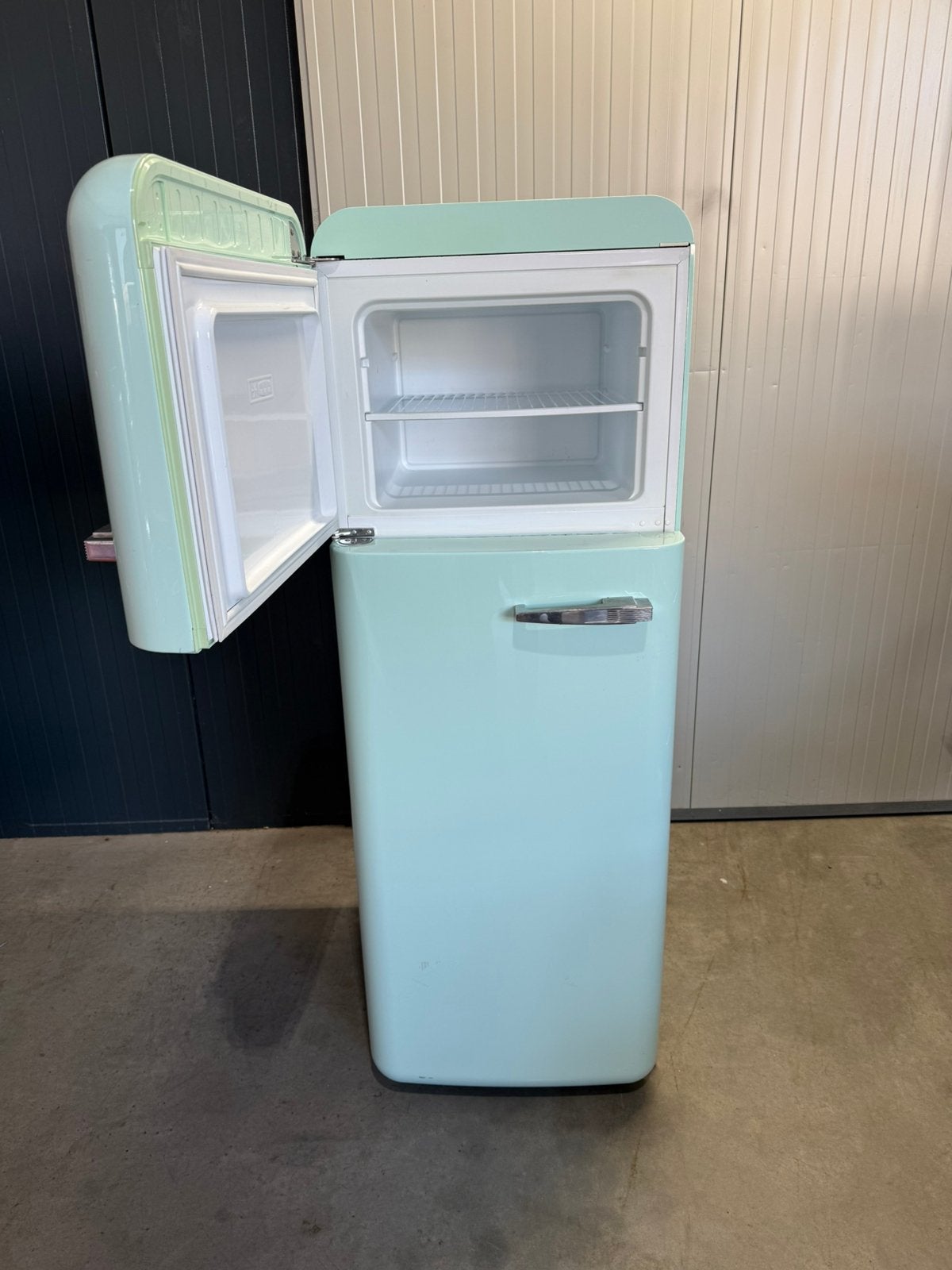 Prachtige mintgroen smeg koelkast, Bella, 200 liter of meer, 60 cm of meer, Zo goed als nieuw