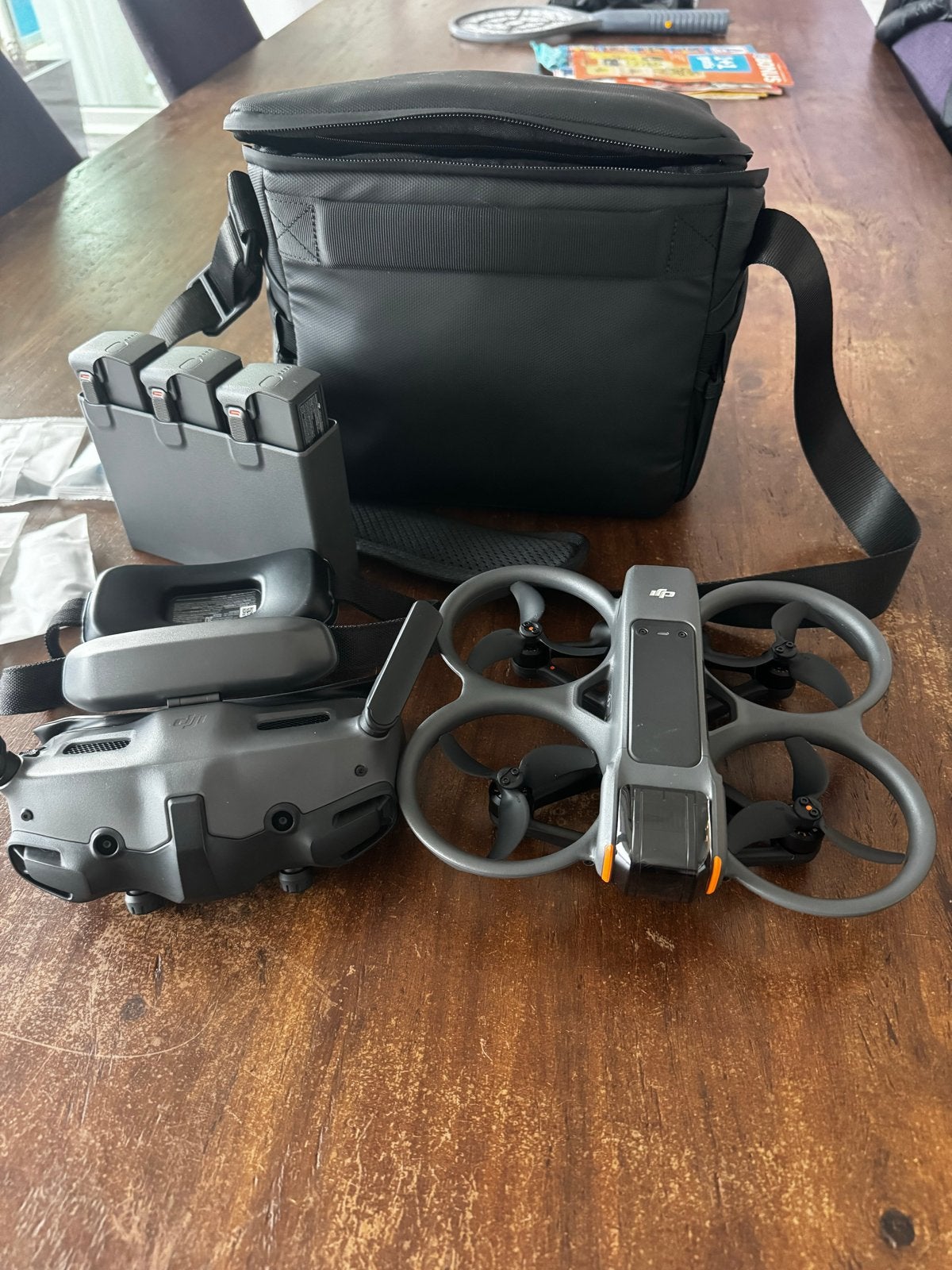 DJI Avata 2 fly more  Combo, Cameradrone, 15 tot 30 minuten, Zo goed als nieuw, 1 tot 5 kilometer