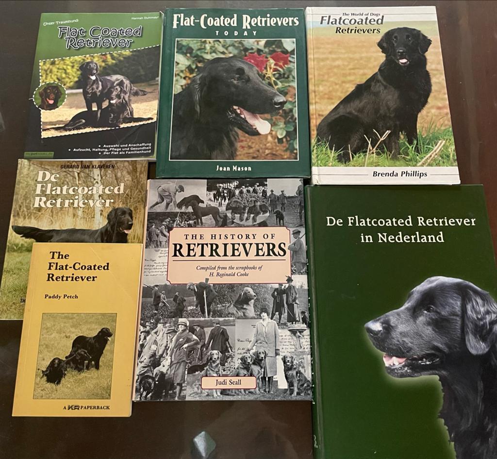 Boeken over Flatcoated Retrievers - Collectie, Ophalen of Verzenden, Gelezen, Honden