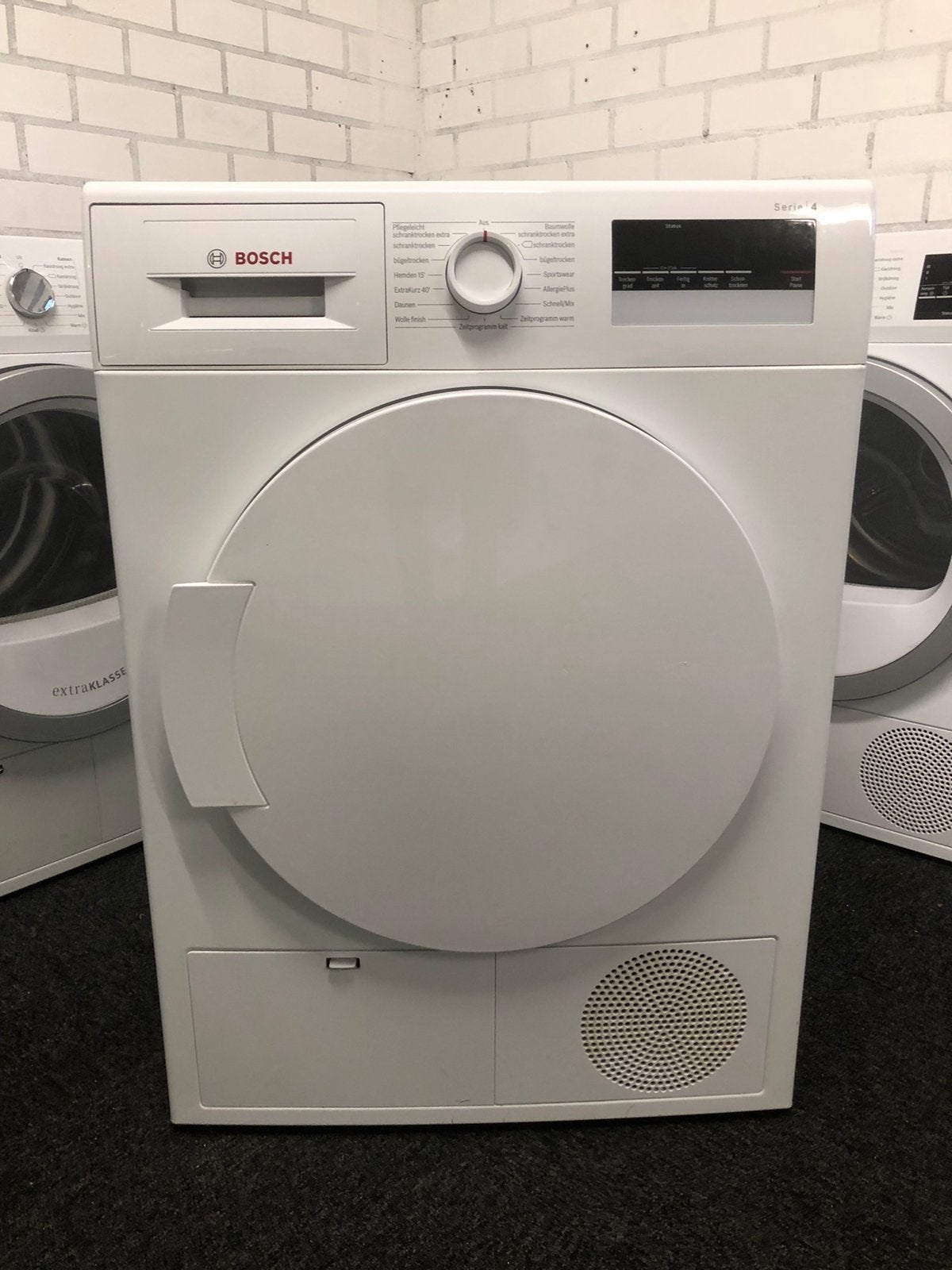 €275 Bosch Serie4 condensdroger 8kg MET GARANTIE ophalen, Witgoed en Apparatuur, Wasdrogers, Ophalen, Minder dan 85 cm, 8 tot 10 kg