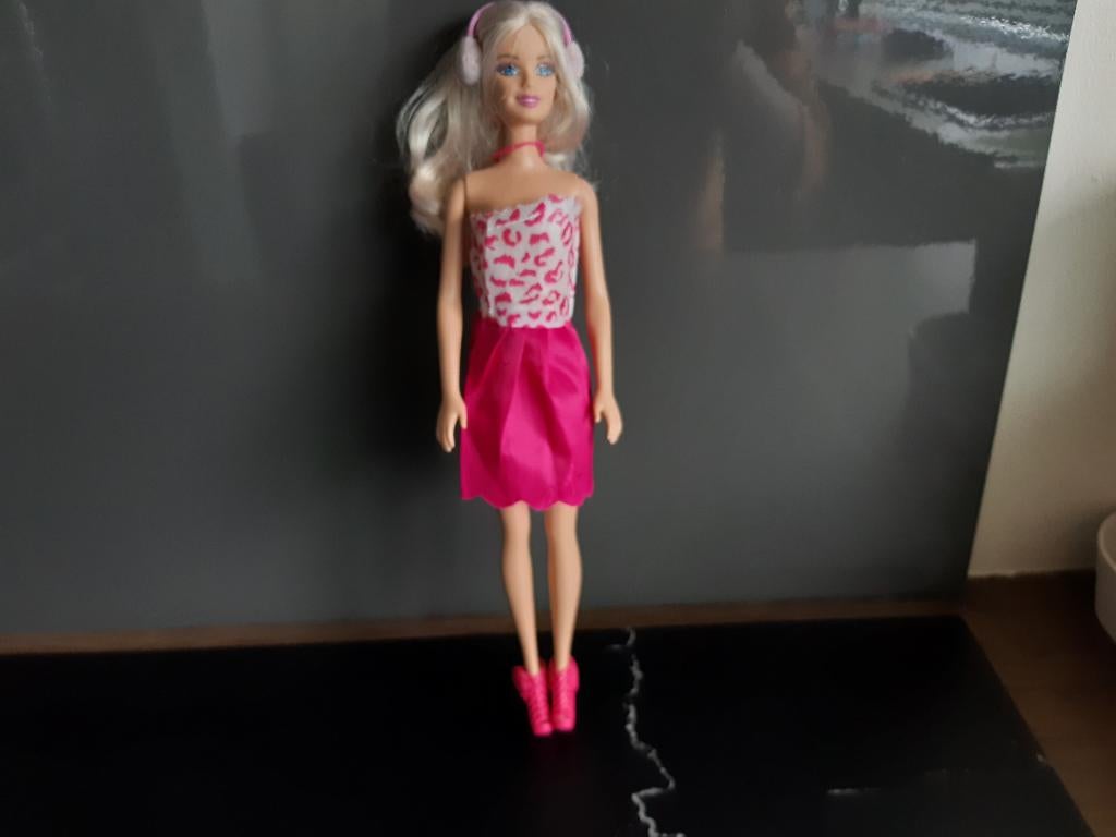 Blonde Barbie 2010, Ophalen of Verzenden, Gebruikt, Pop