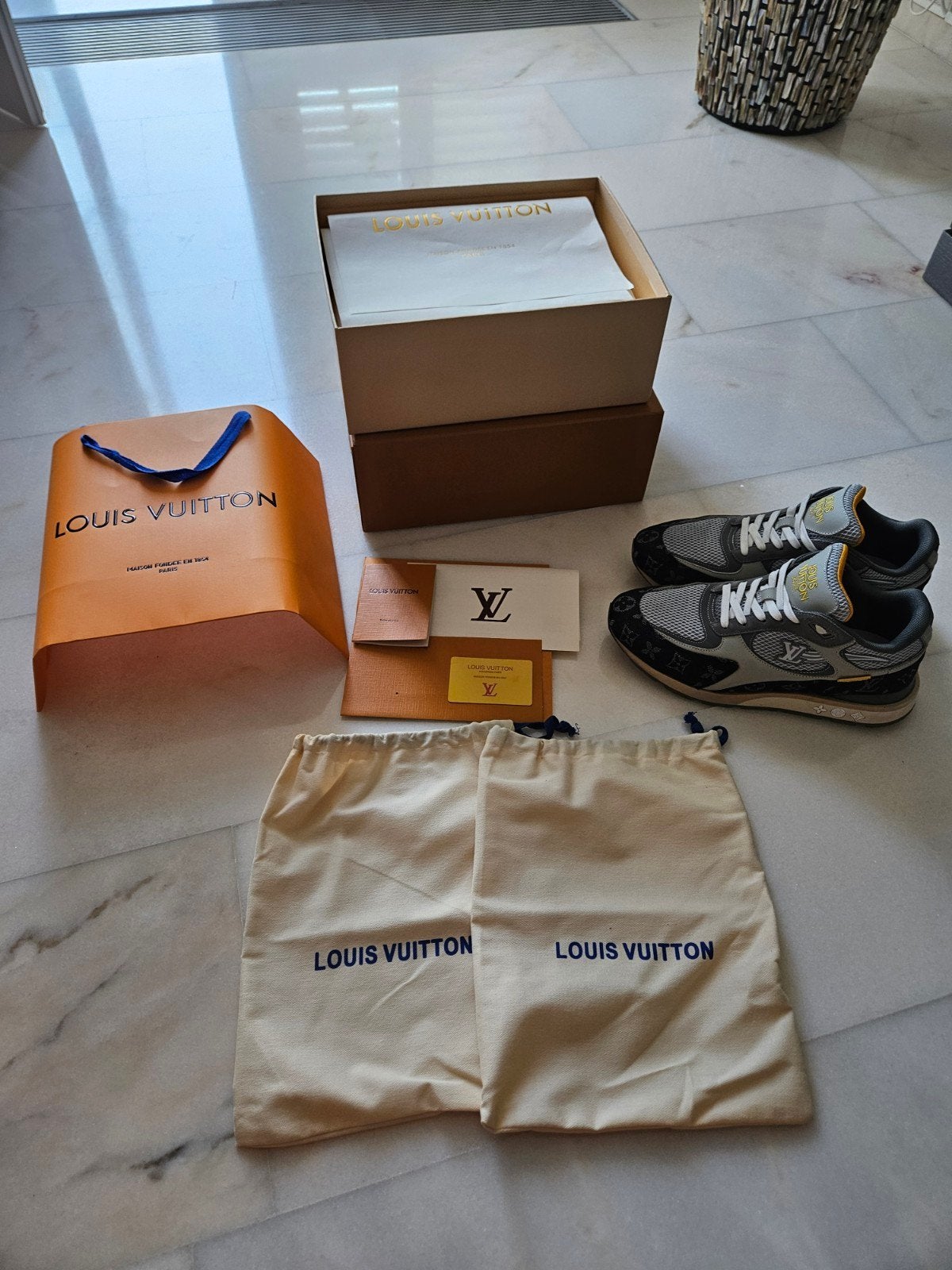 Louis Vuitton LV Runner Tatic Sneakers Maat 45, Kleding | Heren, Schoenen, Ophalen, Nieuw